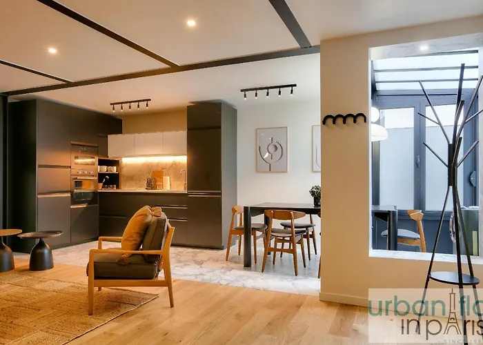 170 - Sublime Flat In Center Of Paris